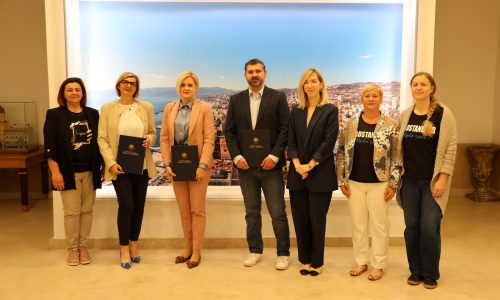Potpis kolektivnog ugovora s vrtićima