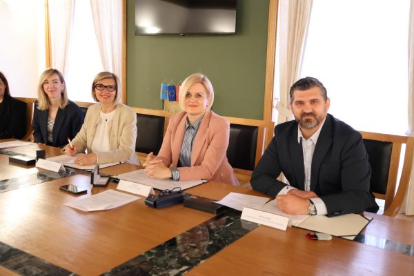 Potpis kolektivnog ugovora s vrtićima