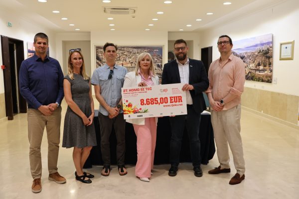 Uručena donacija Homo si teć 2026