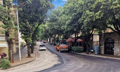 Bulevard, obnova ceste