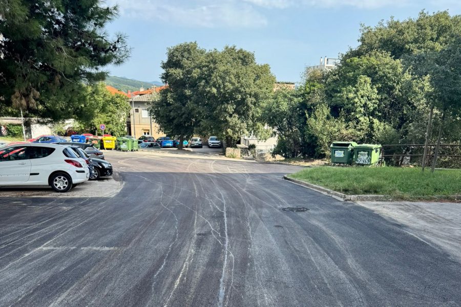 Najava iscrtavanja parkirnih mjesta u Ulici Drage Šćitara