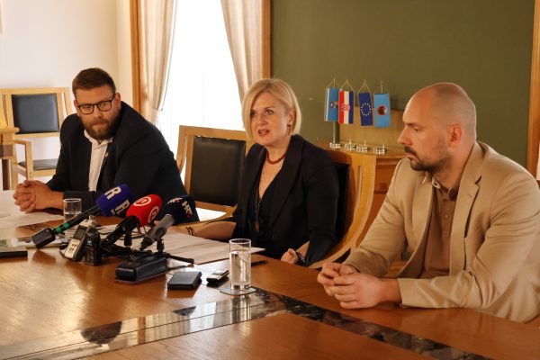Rinčić, Vivoda i Milaković pred novinarima 2. lipnja
