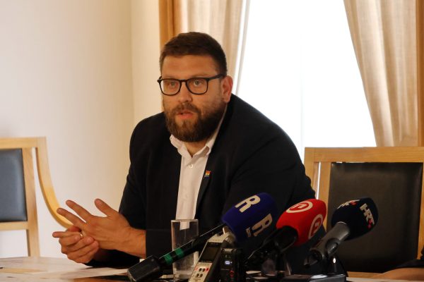 Rinčić, Vivoda i Milaković pred novinarima 2. lipnja