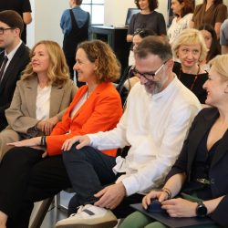 Uručenje ugovora za EU projekt Knjiga u krugu