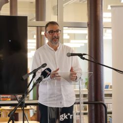 Uručenje ugovora za EU projekt Knjiga u krugu
