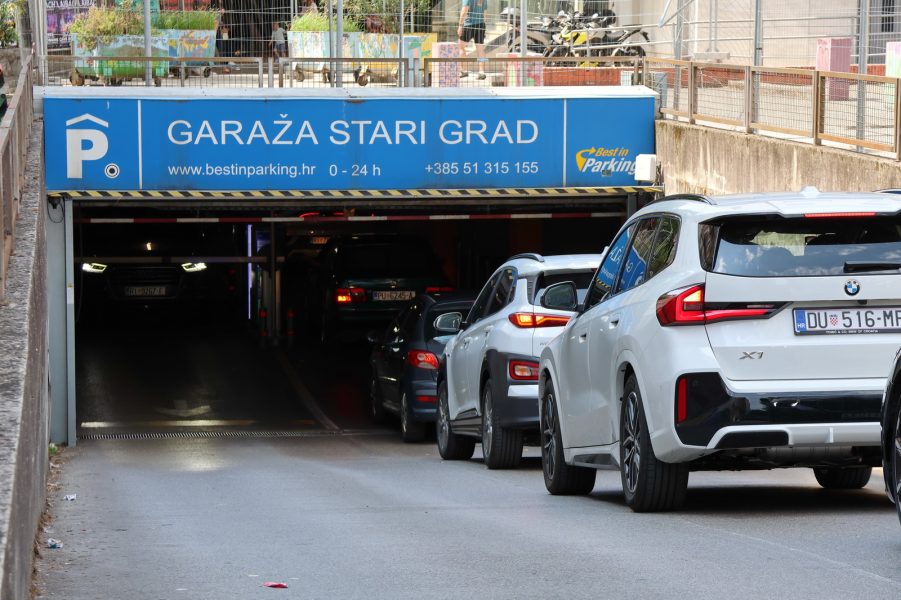 Garaža Stari grad