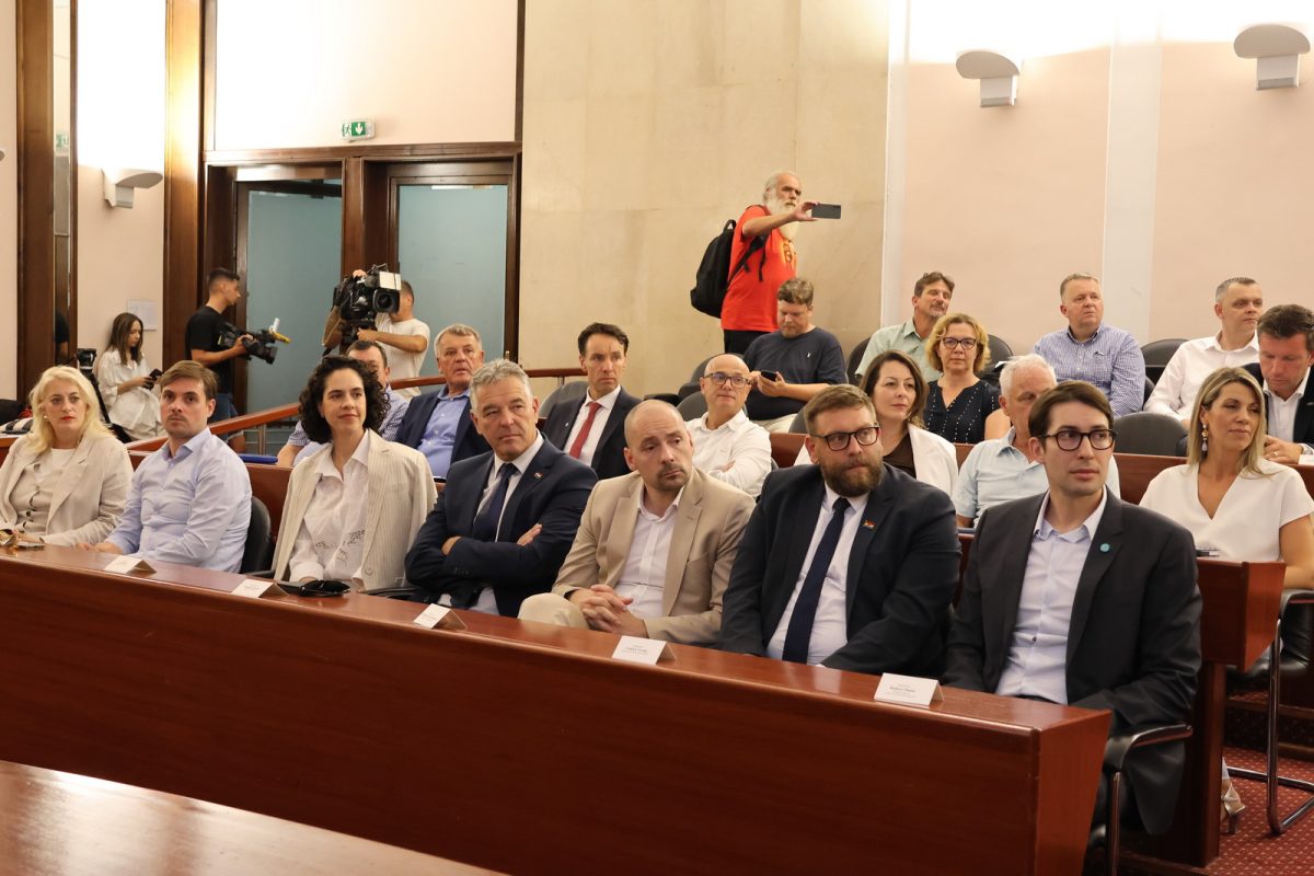 Susret ministra Bačića i župana Lukanovića s čelnicima gradova i općina PGŽ na temu priuštivog stanovanja