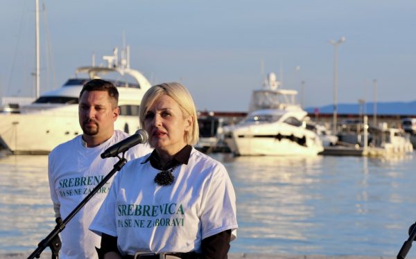 Srebrenica svijetom hodi (25)