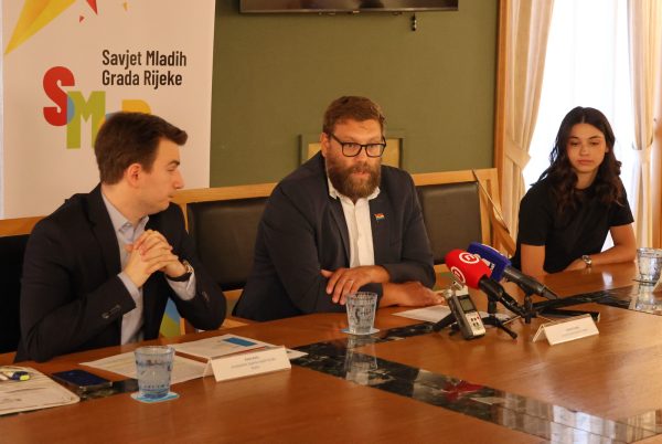 Press konferencija Savjeta mladih grada Rijeke