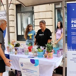 Udruga osoba s mišićnom distrofijom na Korzu