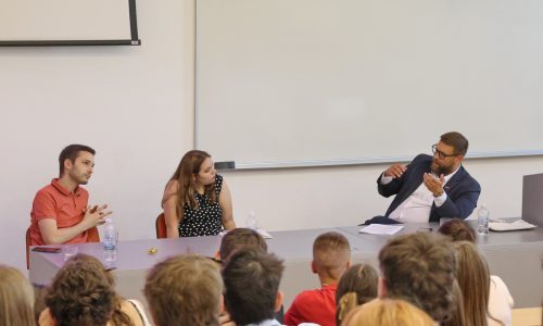EUROPSKI PARLAMENT MLADIH