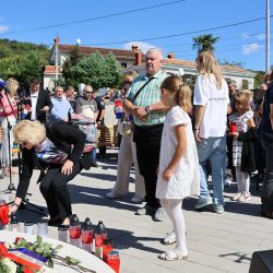 Otkrivanje spomen obilježja u MO Brašćine Pulac