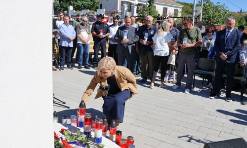 Otkrivanje spomen obilježja u MO Brašćine Pulac