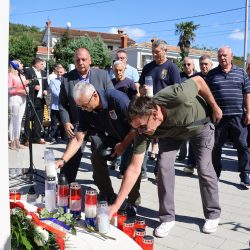 Otkrivanje spomen obilježja u MO Brašćine Pulac