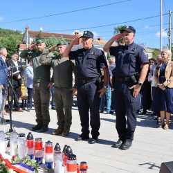 Otkrivanje spomen obilježja u MO Brašćine Pulac