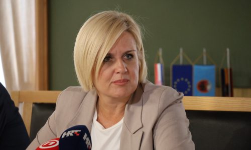Redoviti press