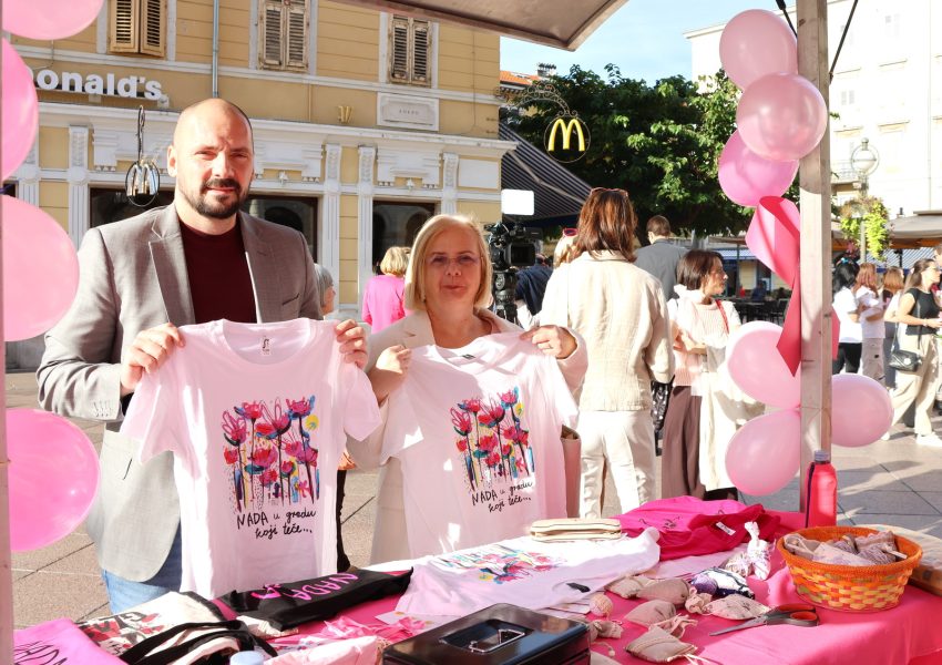 Dan ruzicaste vrpce